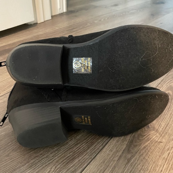 Soda Black Faux Suede Booties - Picture 6 of 8